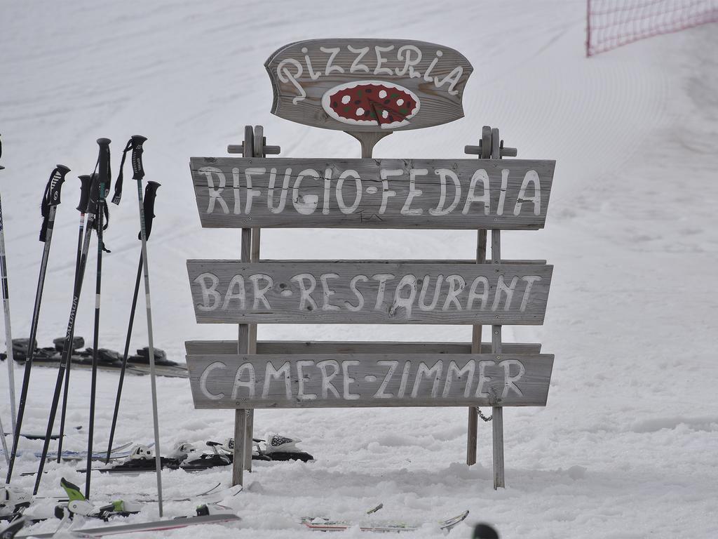 Rifugio Fedaia Hotel Malga Ciapela Luaran gambar